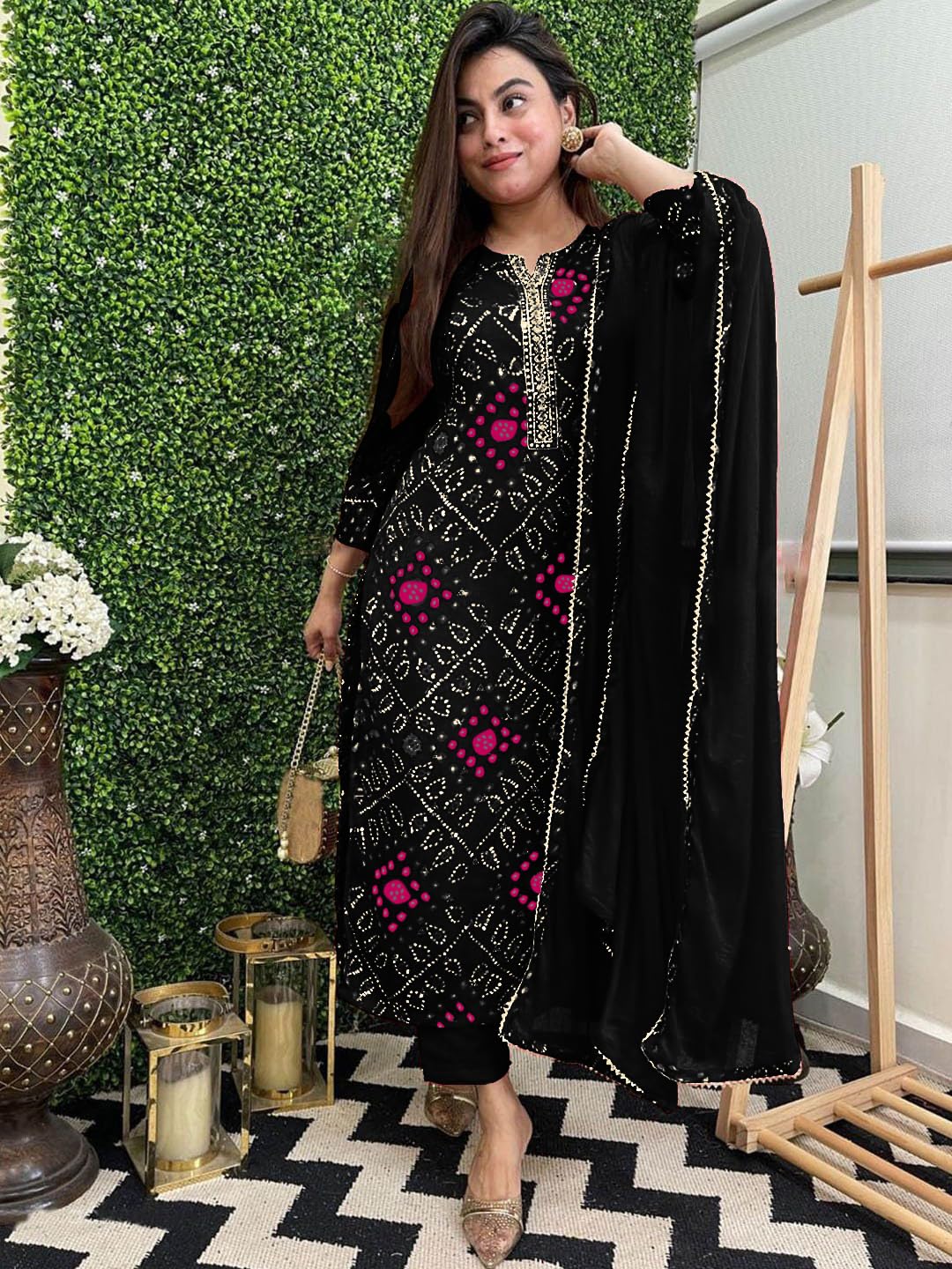 Women's Rayon Blend Straight Printed Kurta with Pant & Dupatta (TURAE Rani-GS_L_Pink_Large)