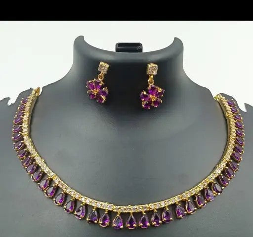 Women Necklace and Earrings Set