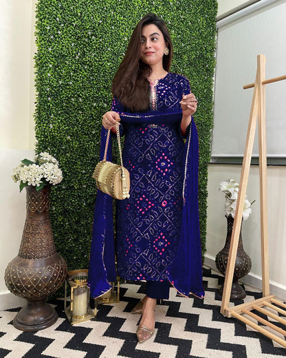 Women's Rayon Blend Straight Printed Kurta with Pant & Dupatta (TURAE Rani-GS_L_Pink_Large)